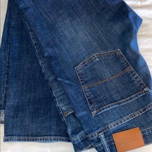 Lucky Jeans